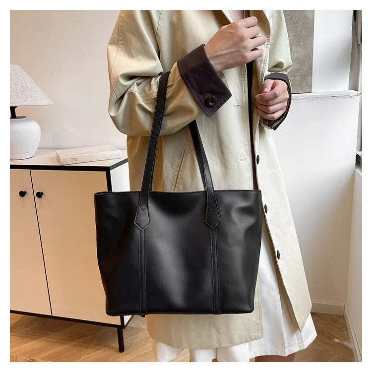 Women's Bag New Summer Black Handbag Large Capacity Shoulder Bag Niche Commuter Woman Bag Tote Bags Women Handbags bolsa