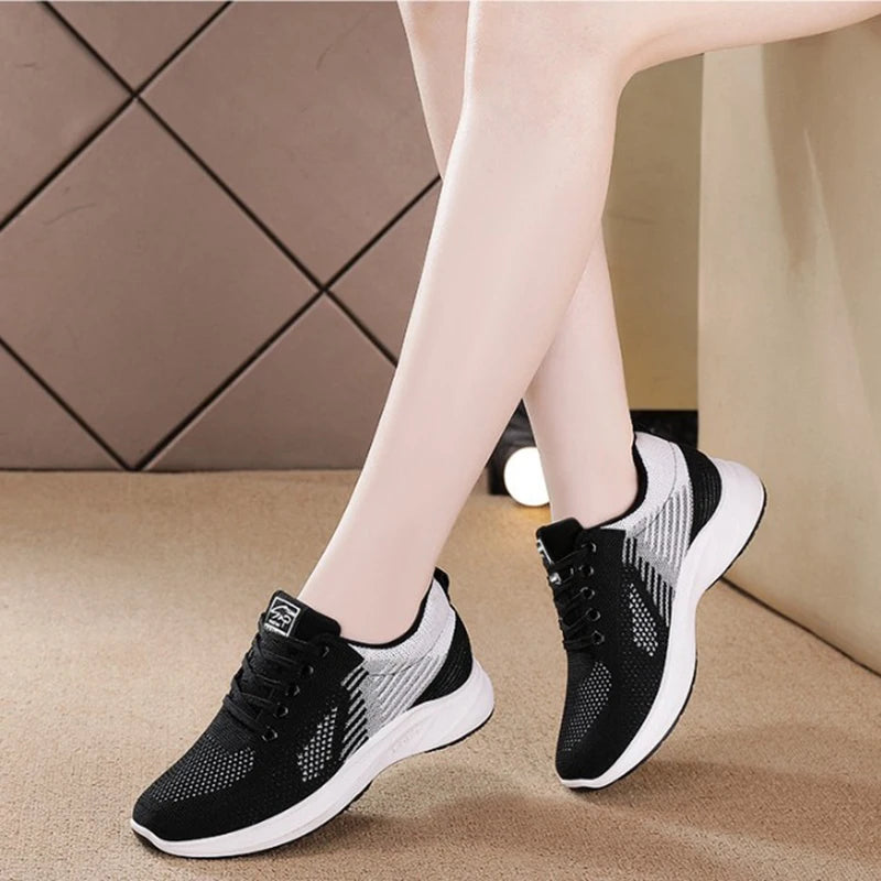 Women Platform Casual Sneakers Shoes Mesh Breathable Running Shoes Chunky Summer Sports Tenis Shoes 2025 Luxury Vulcanize Shoes