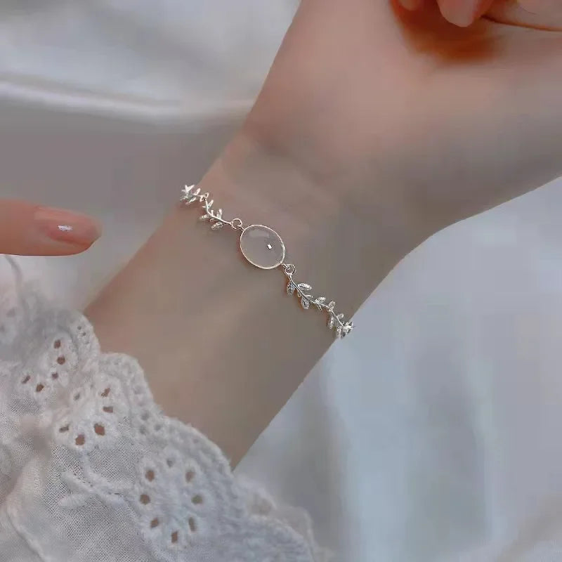 4Pcs/Set Heart White Color Pearl Bracelets Set For Women New Trendy Elastic Beaded Bracelet Elegant Wedding Party Jewelry Gift