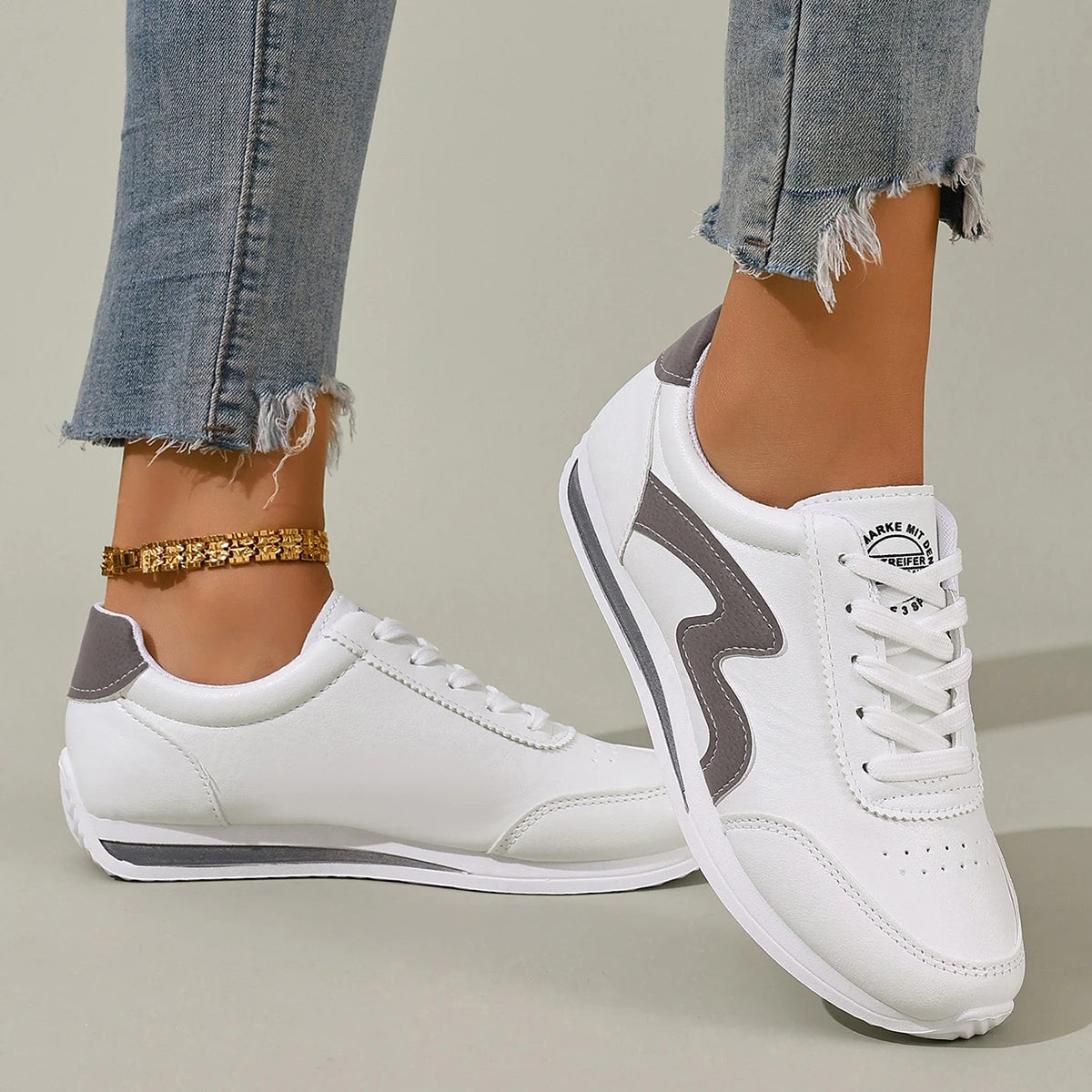 New Women Casual Walking Shoes Summer Flat Lace Up Breathable Sneakers Fashion Casual Flat Sneakers for Women