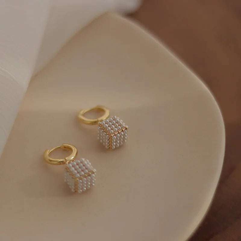 Premium Pearl Stereoscopic Square Pendant Earrings 2025 New Fashion Jewelry For Women‘s Eardrop party Girl’s Luxury Accessories