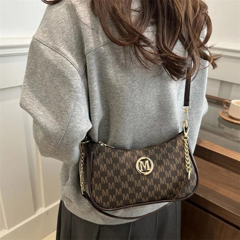 Vintage Style Handbag Crossbody Bag, Gold Letter 'M' Design Pu Leather Shoulder Messenger Bag, Synthetic Leather Tote Bag, Purse