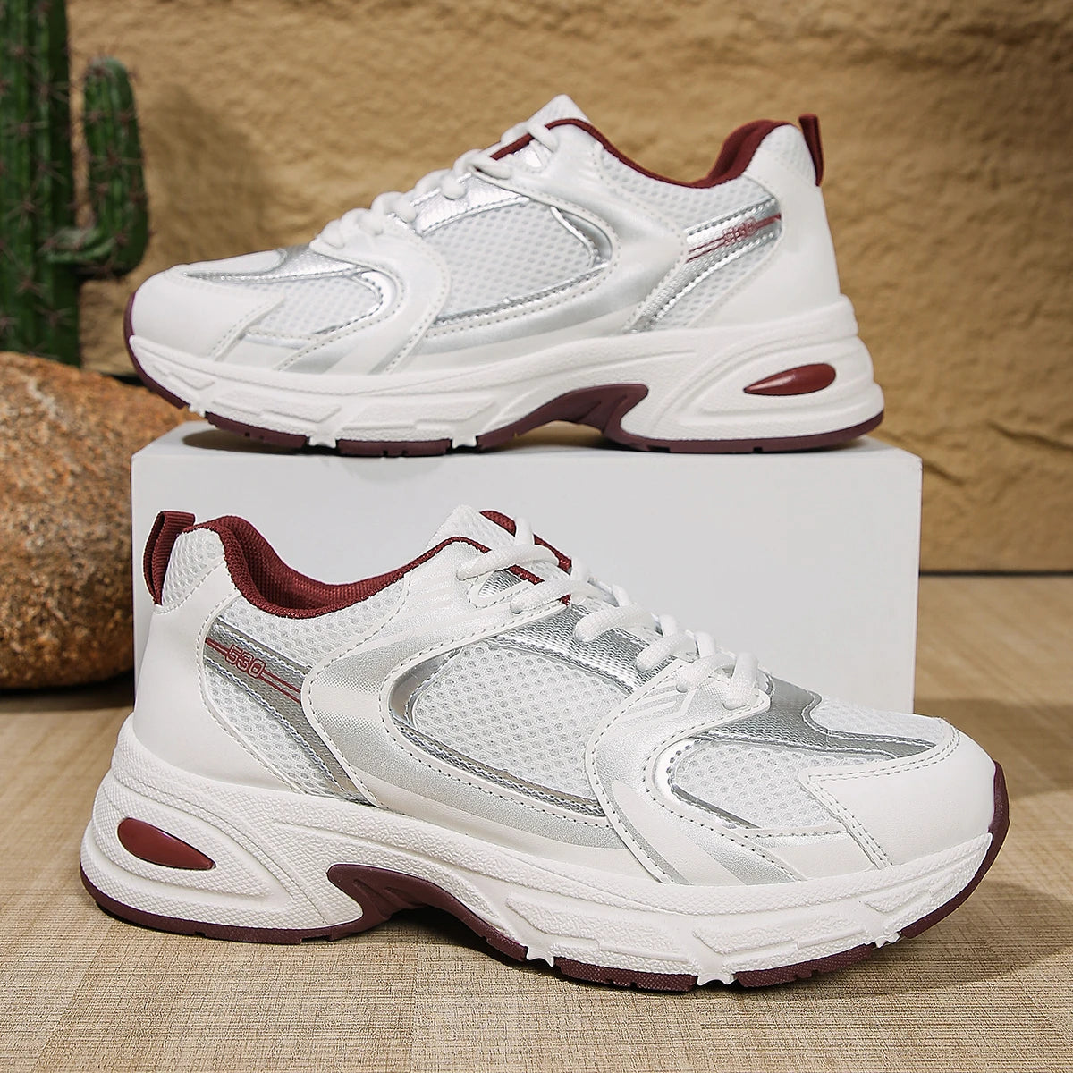 New Running Shoes Men's Breathable Sneakers Summer Light Mesh Air Cushion Women's Sneakers Outdoor Lace-up Training Shoes