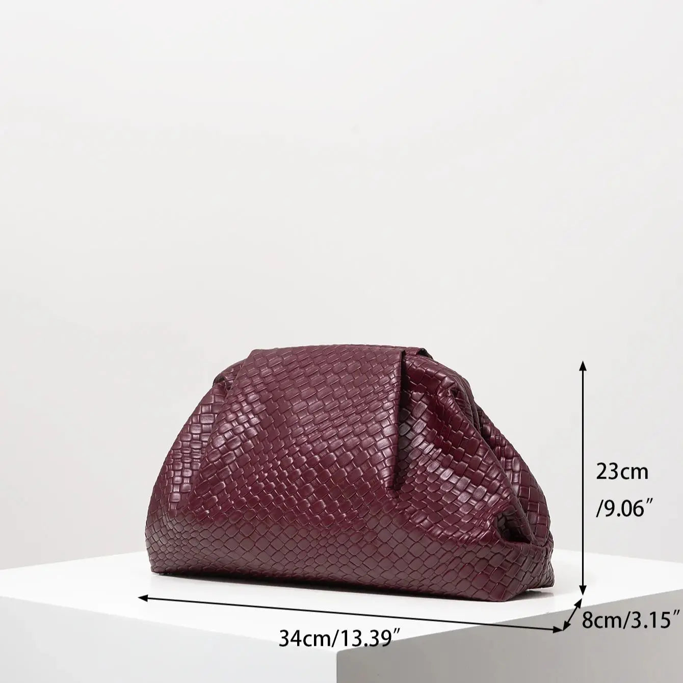 Vintage Artificial Leather Woven Pattern Clutch Bag，Burgundy Bag，Porm Dresses for Women，Large Capacity Women Purse