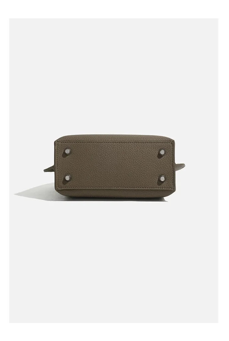 Fashionable Kelly Bag 2025 New Women's Crossbody Bag Retro Lychee Pattern Lock Buckle Single Shoulder Diagonal Bag Luxury Feel