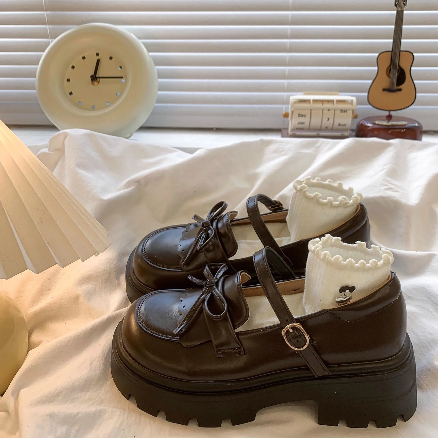 Kids Shoes Black Leather Mary Janes Girls Shoes Bow Thick Sole Casual Party Shoes Toddler Little Girls Fashion Footwear Shoes