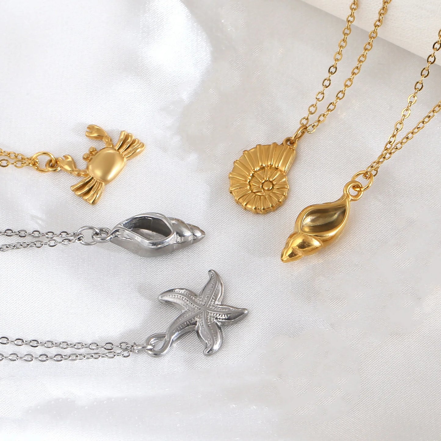 Summer Women's Starfish Conch Shell Necklace Fashion Stainless Steel Gold/Silver Color Crab Turtle Choker Beach Jewelry Gifts