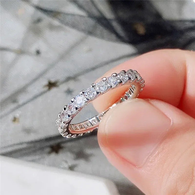 2025 New Starry Sky Full Circle Zircon Women's Ring, Paired with Sparkling Light Luxury Fashion Jewelry Accessories