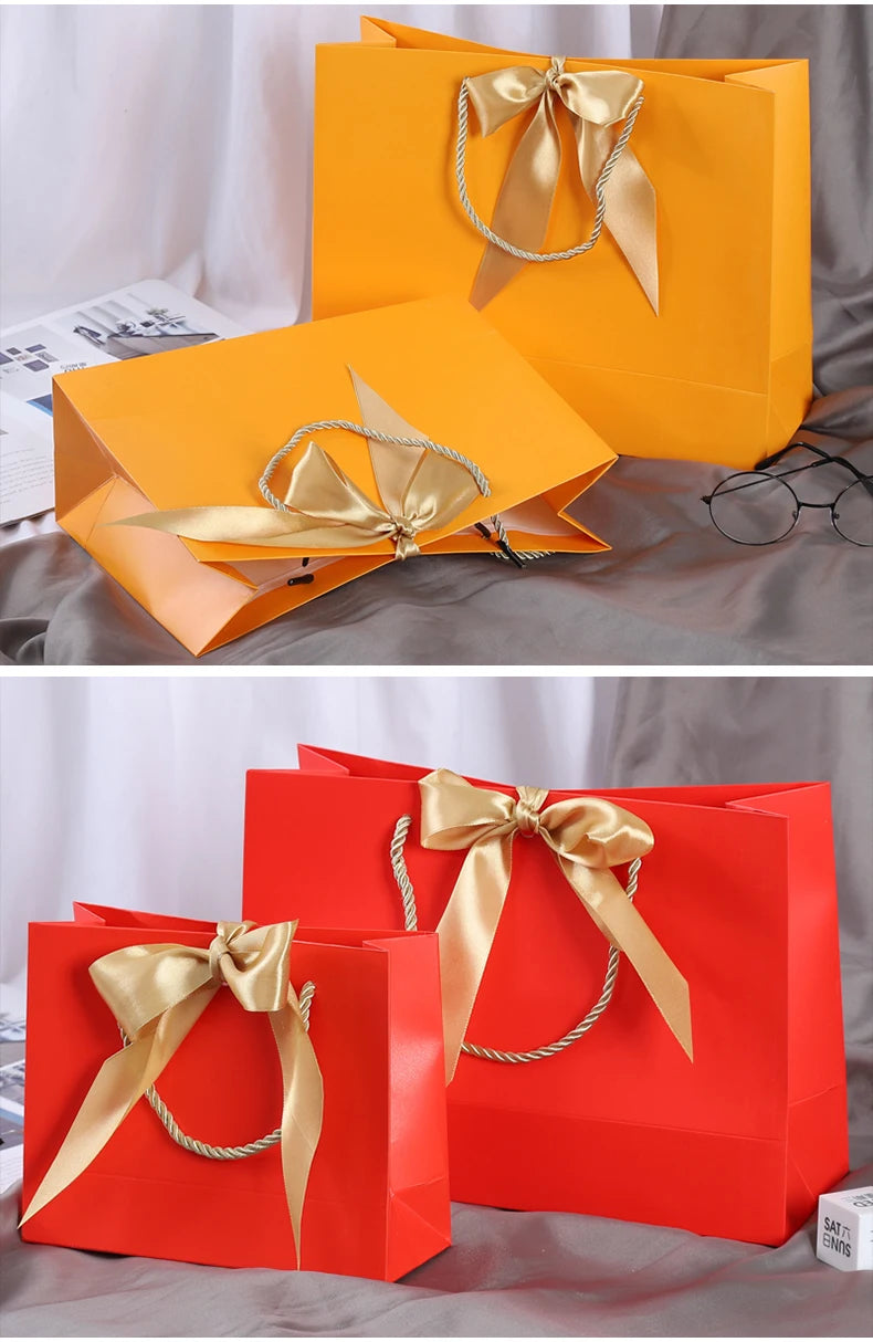 Wholesale Paper Gift Bags with Ribbon Bow Recycled Wedding Shopping Bags with Handles Clothing Cosmetic Jewelry Packaging Bags