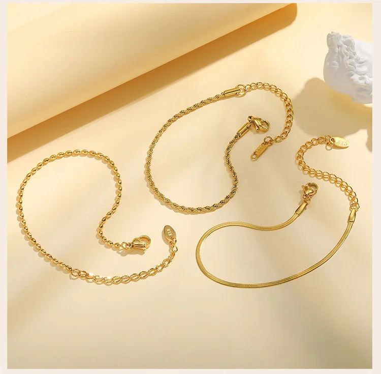 Thin Link Women Bracelet, Stainless Steel 18K Gold Plated Wrist Chain Waterproof Resistant Jewelry