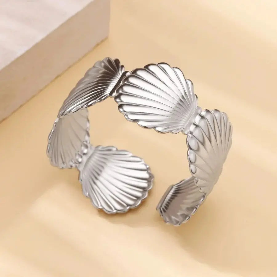 Stainless Steel Shell Bangles for Women Fashion Layered Wave Starfish Cuff Bangle Bracelet Femme Waterproof Jewelry New In