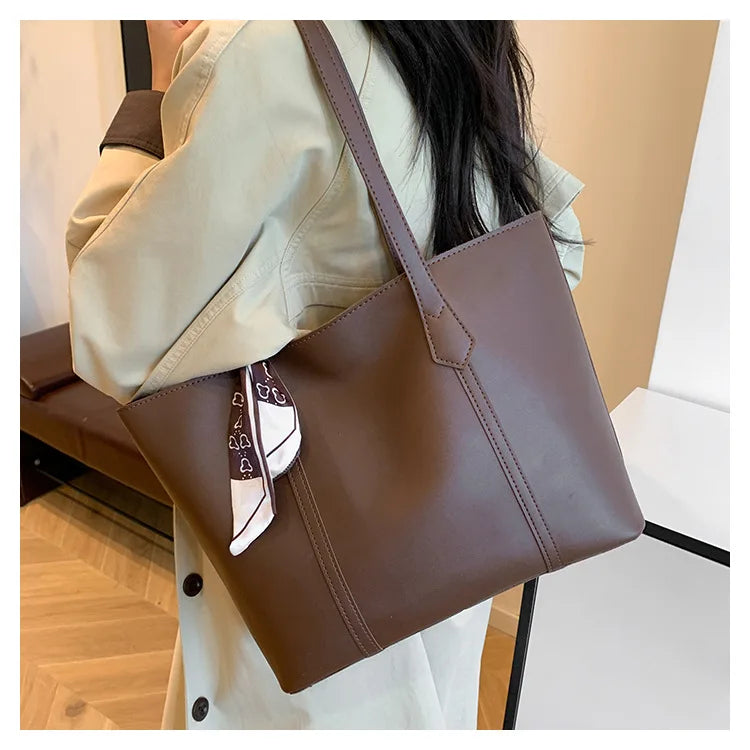 Women's Bag New Summer Black Handbag Large Capacity Shoulder Bag Niche Commuter Woman Bag Tote Bags Women Handbags bolsa