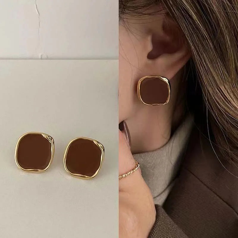 Square Black Color Korean Style Stud Earrings for Women 2025 New Fashion Metal Geometric Temperament Earring  Jewelry Gifts